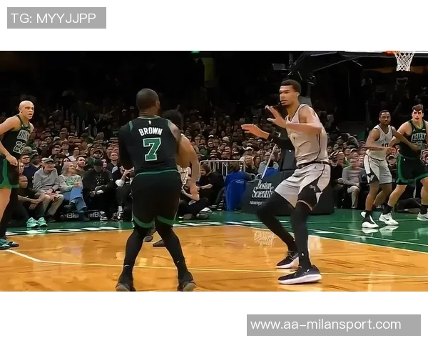 杰伦布朗狂砍42分展现超强火力次节独得18分助球队逆转局势